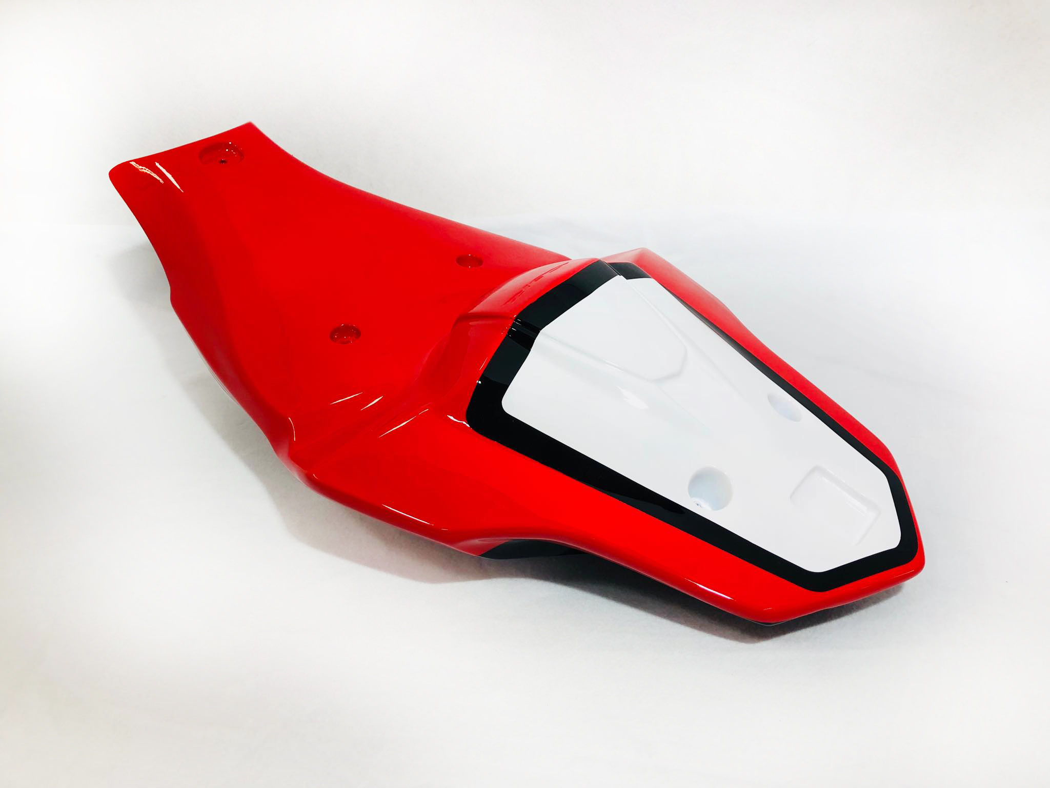 Honda Race Fairings – Custom Painted Design 11 - Image 6