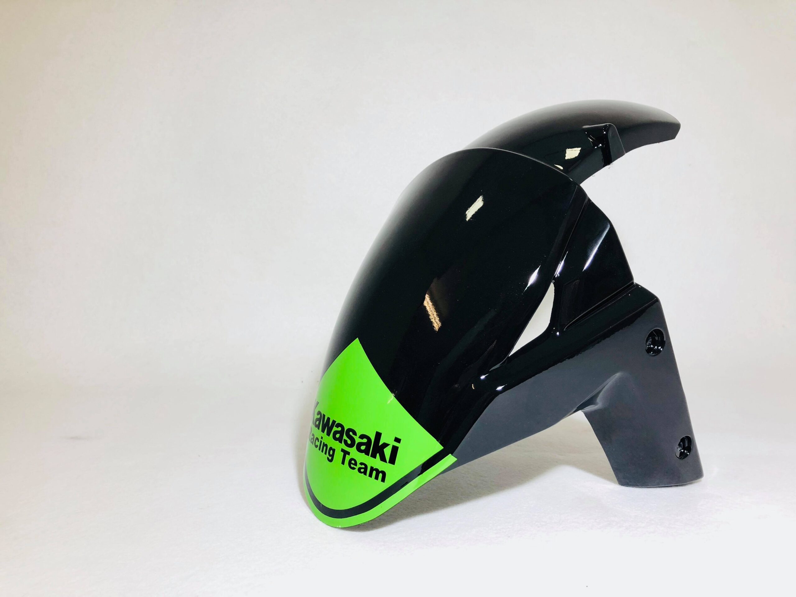 Kawasaki Race Fairings – Custom Painted Design 7 - Image 6