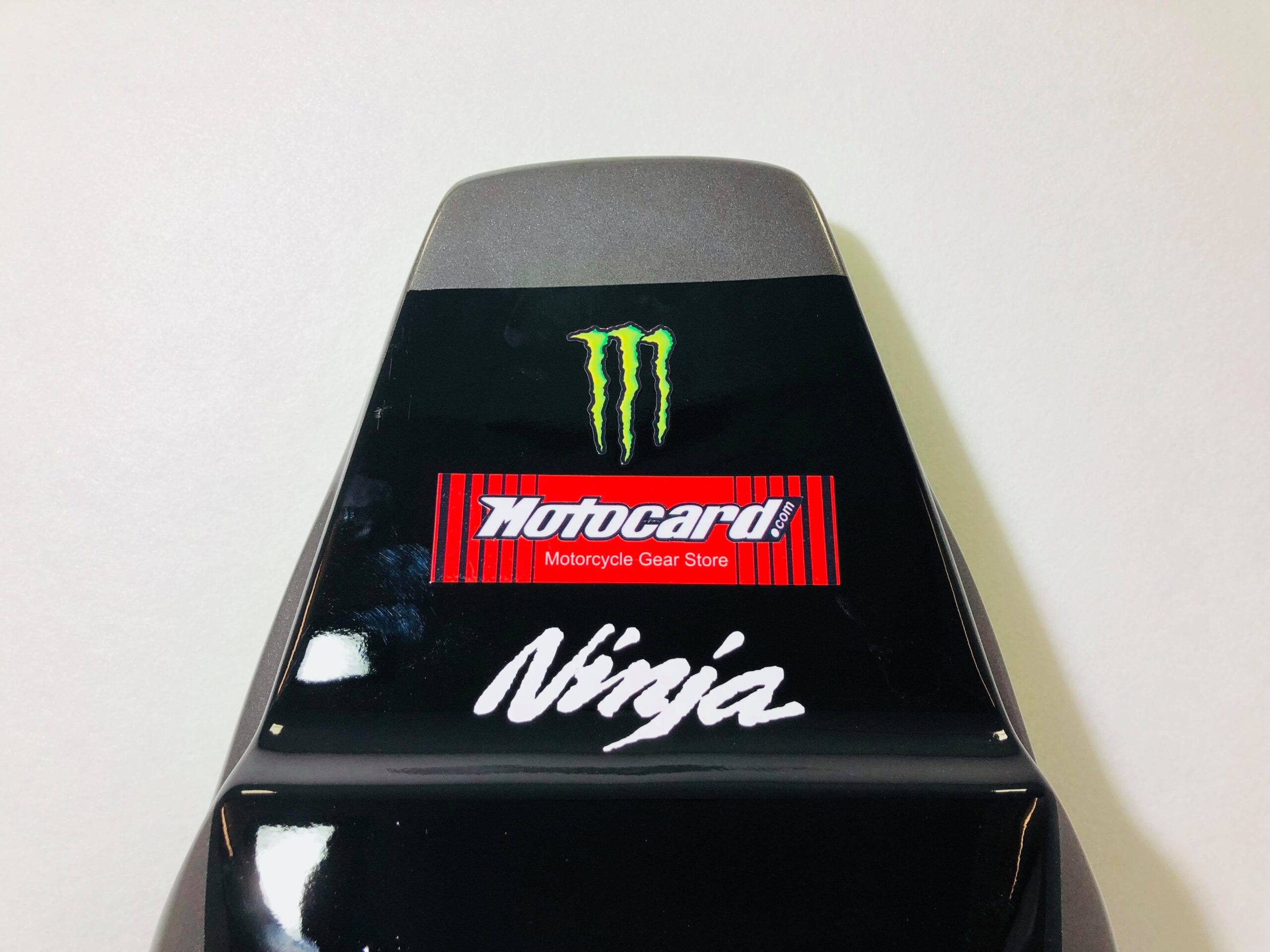 Kawasaki Race Fairings – Custom Painted Design 5 - Image 2