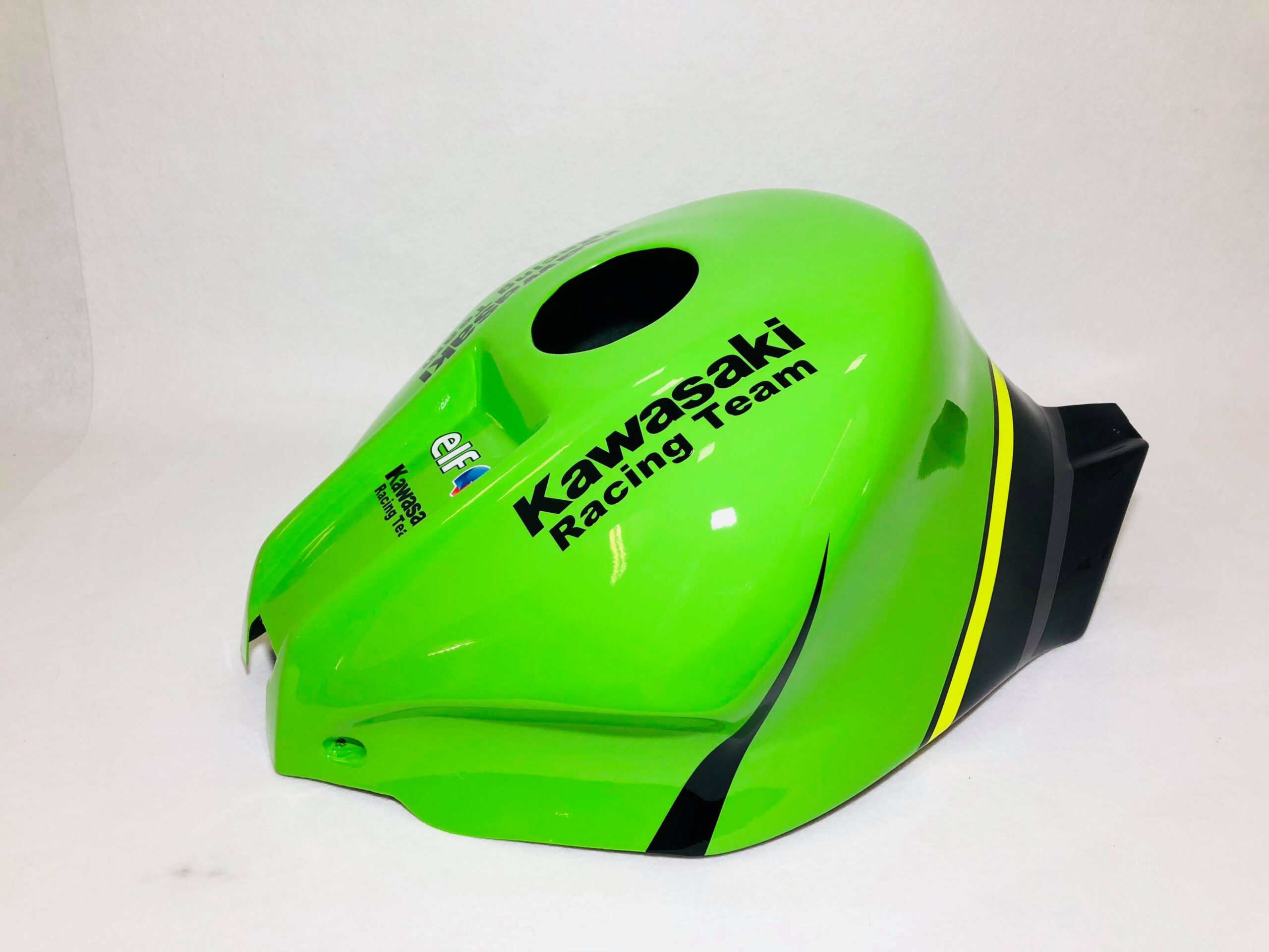 Kawasaki Race Fairings – Custom Painted Design 5 - Image 3