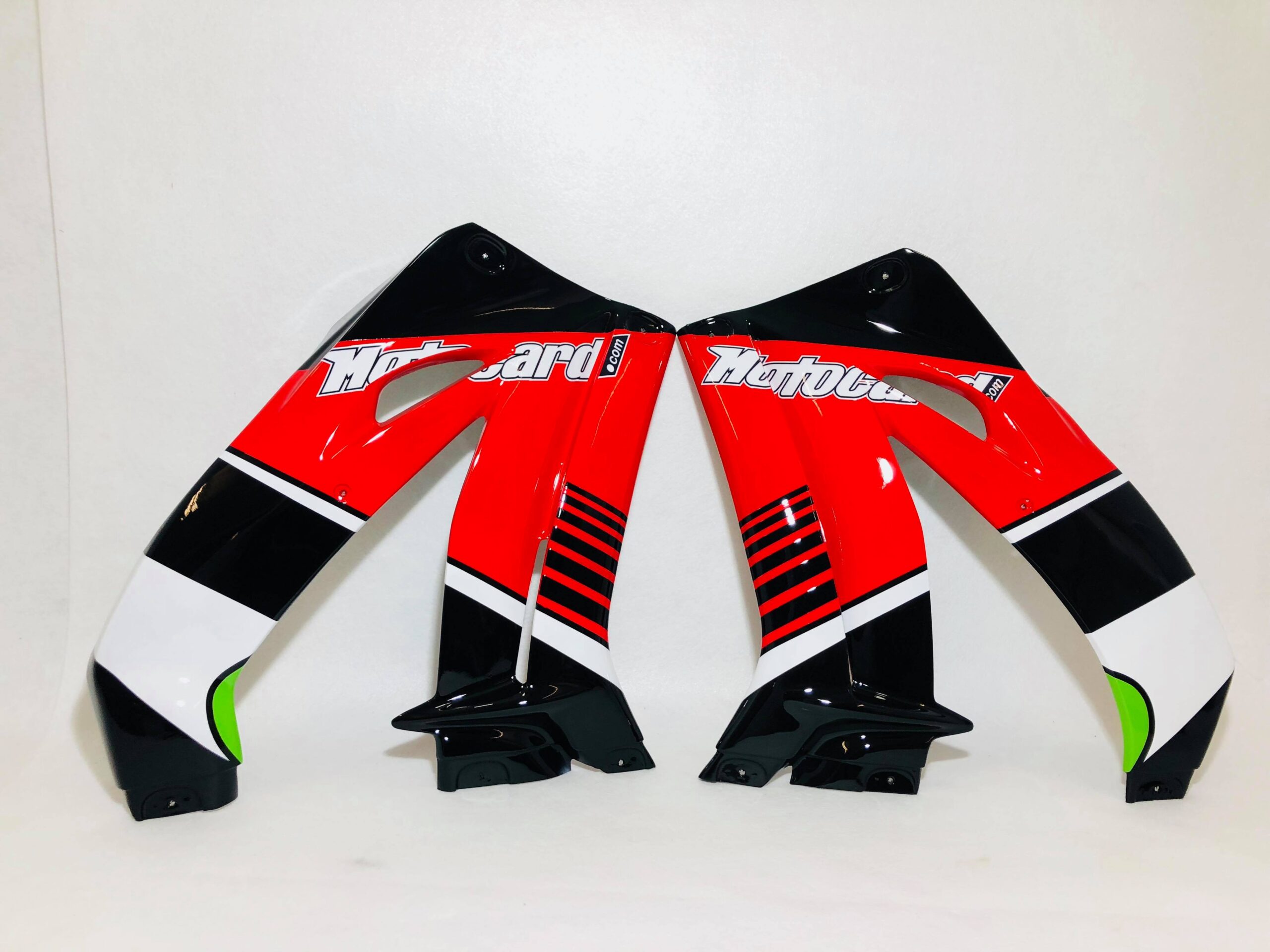 Kawasaki Race Fairings – Custom Painted Design 7 - Image 2