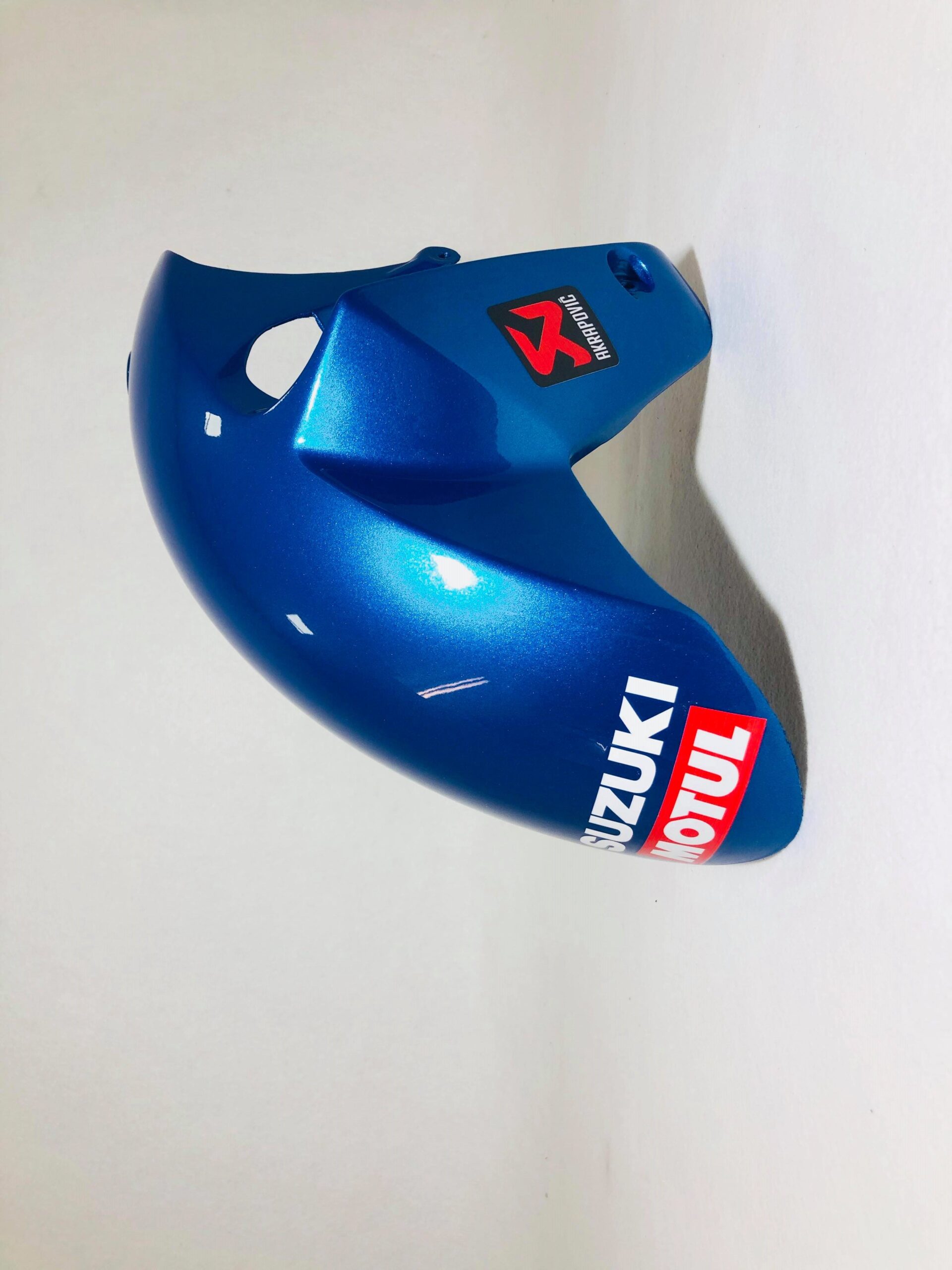 Suzuki Race Fairings – Custom Painted Design 6 - Image 9