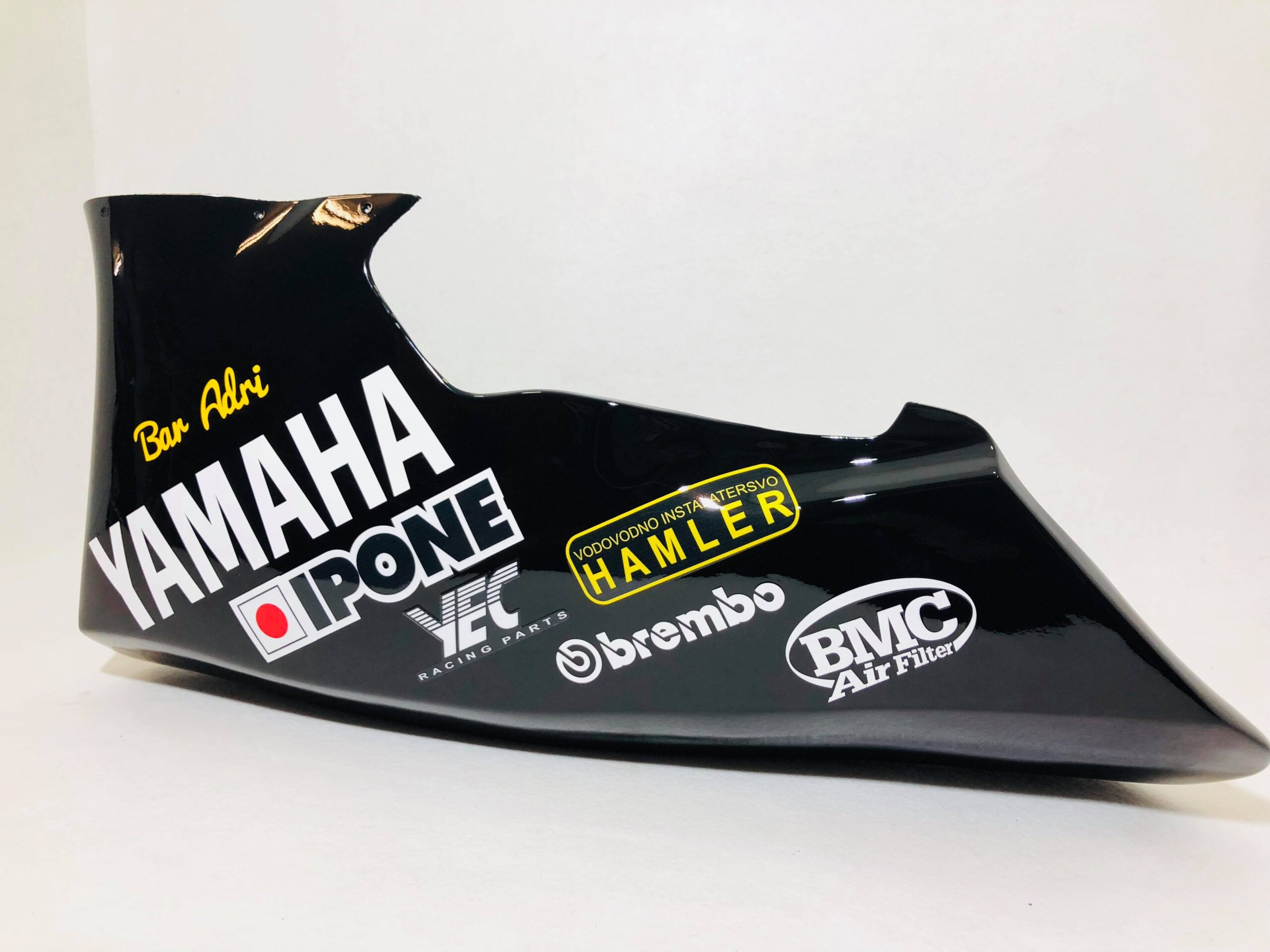 Yamaha Race Fairings – Custom Painted Design 14 - Image 6