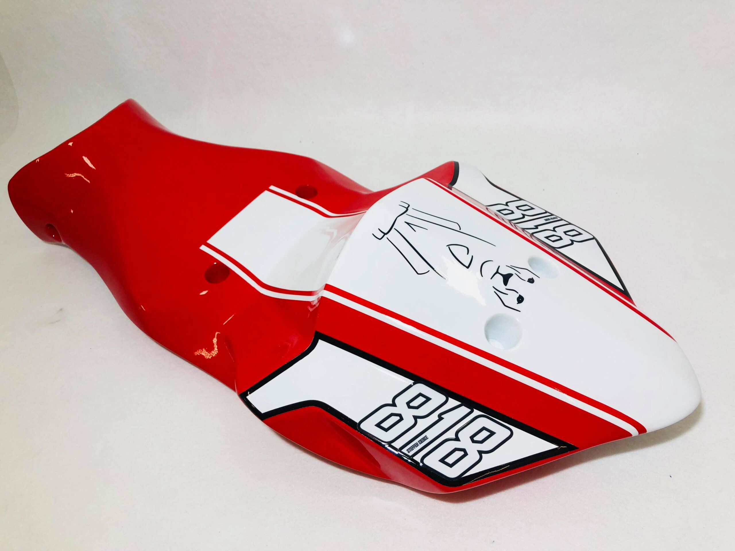 Suzuki Race Fairings – Custom Painted Design 8 - Image 5