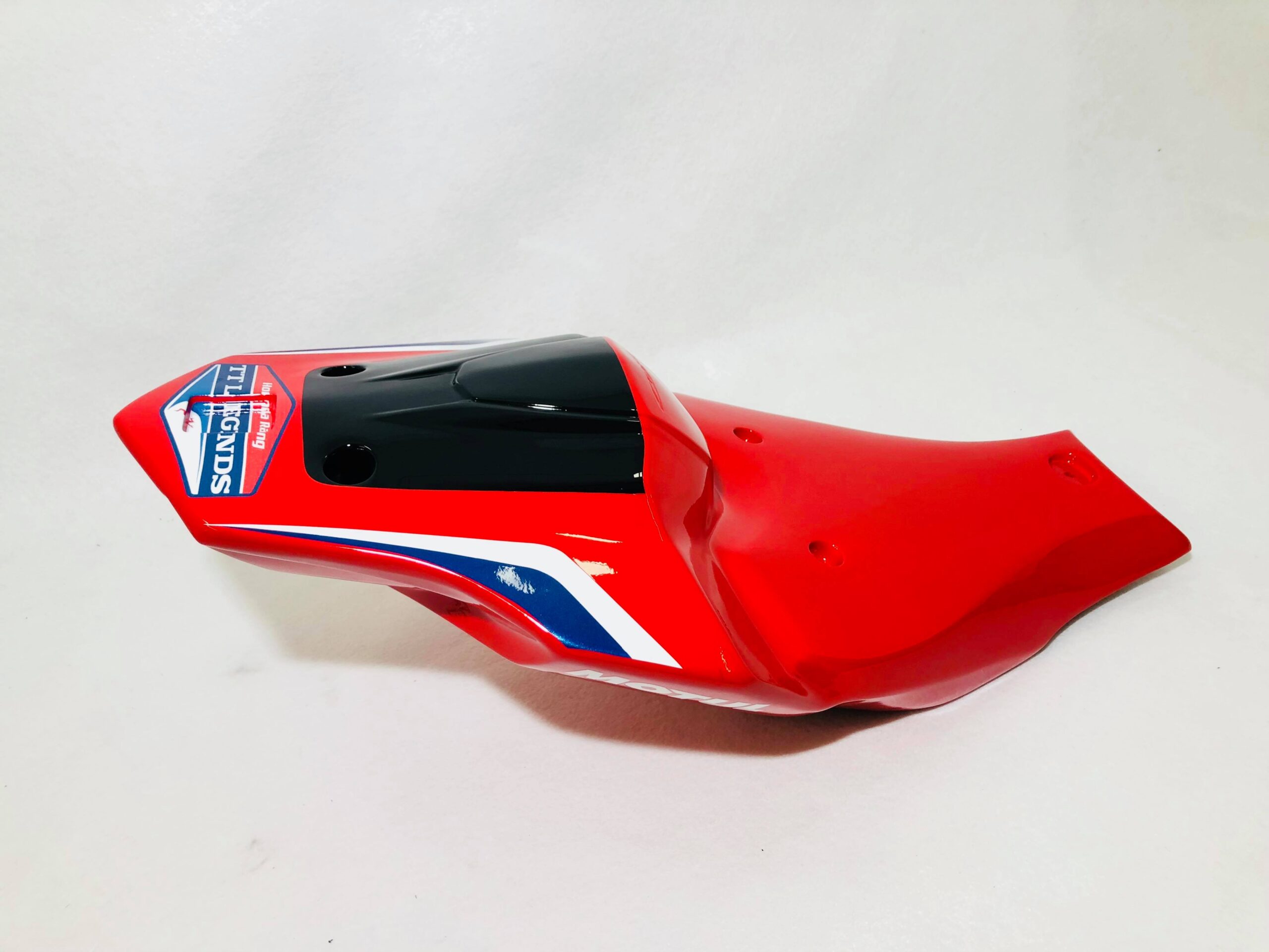 Honda Race Fairings – Custom Painted Design 13 - Image 6