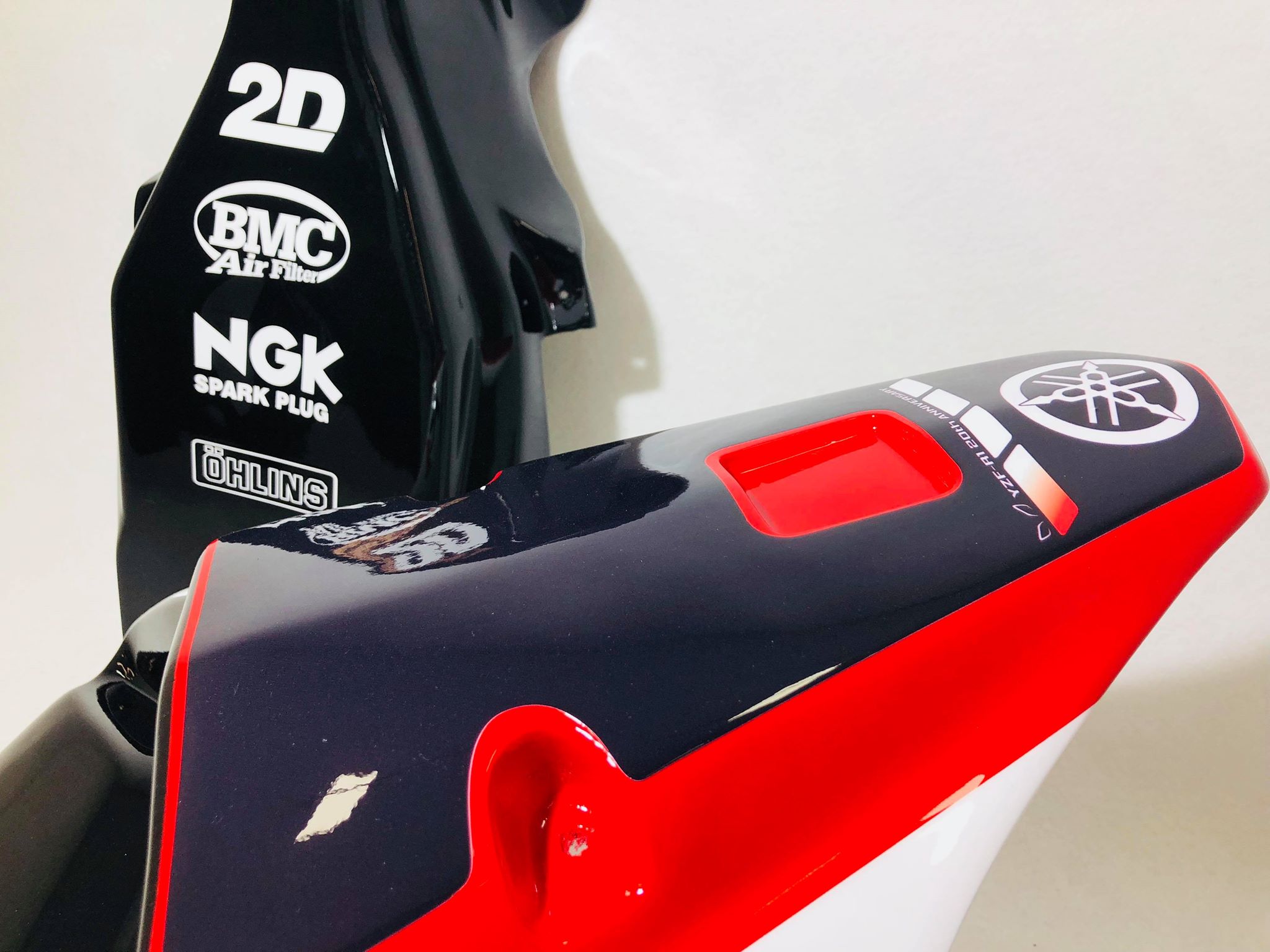 Yamaha Race Fairings – Custom Painted Design 17 - Image 3