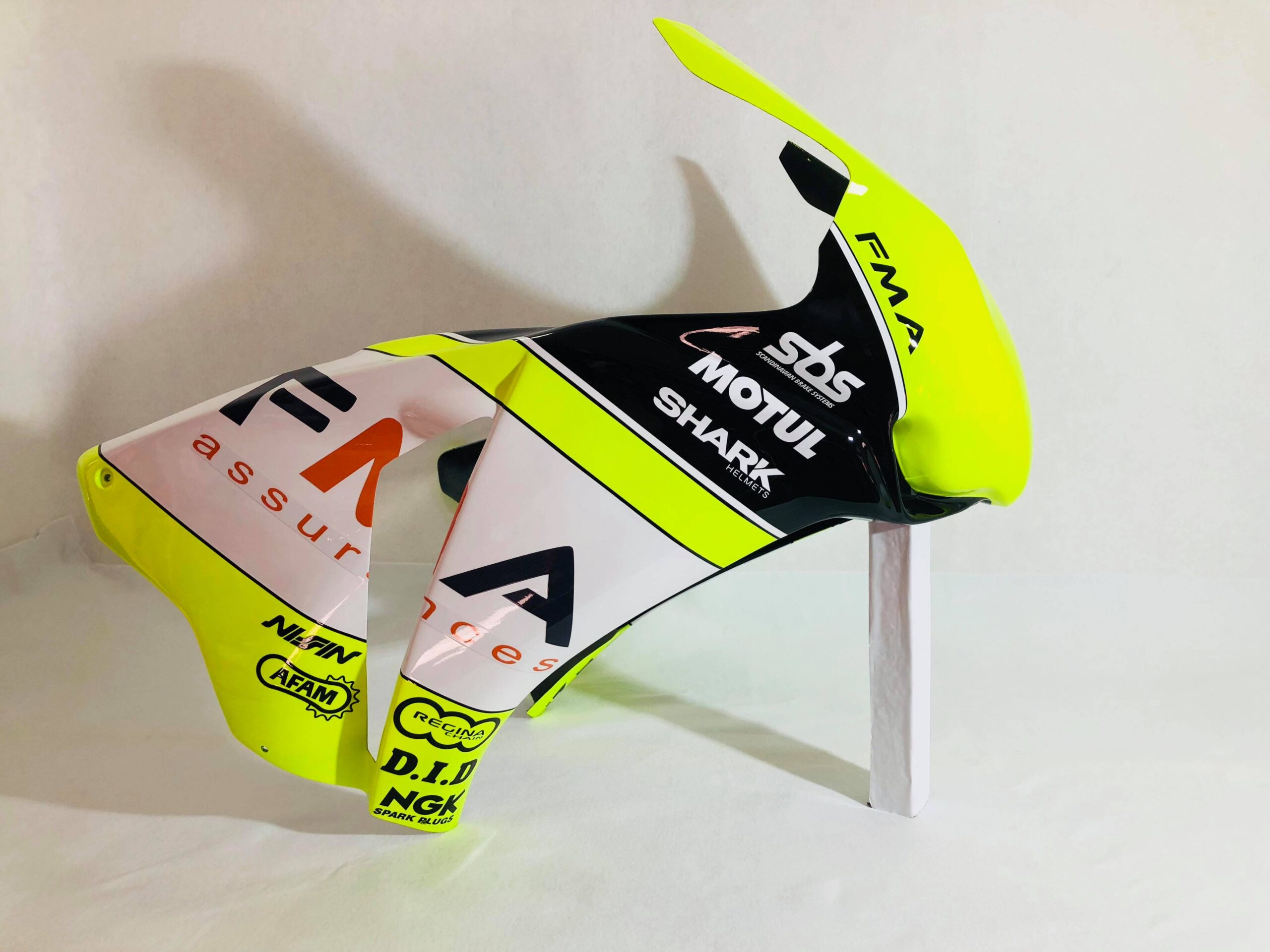 Honda Race Fairings – Custom Painted Design 14 - Image 2