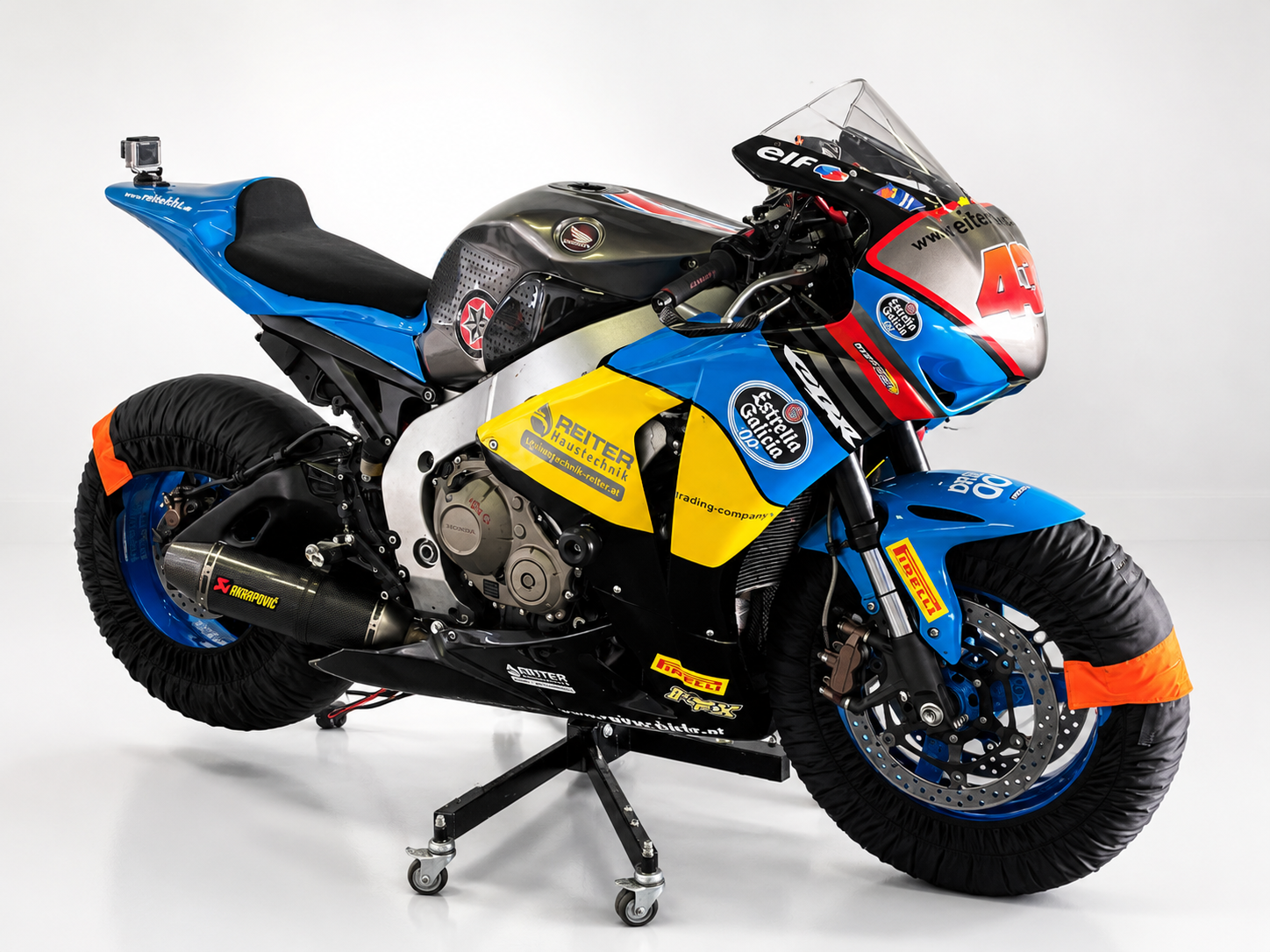 Honda Race Fairings – Custom Painted Design 8