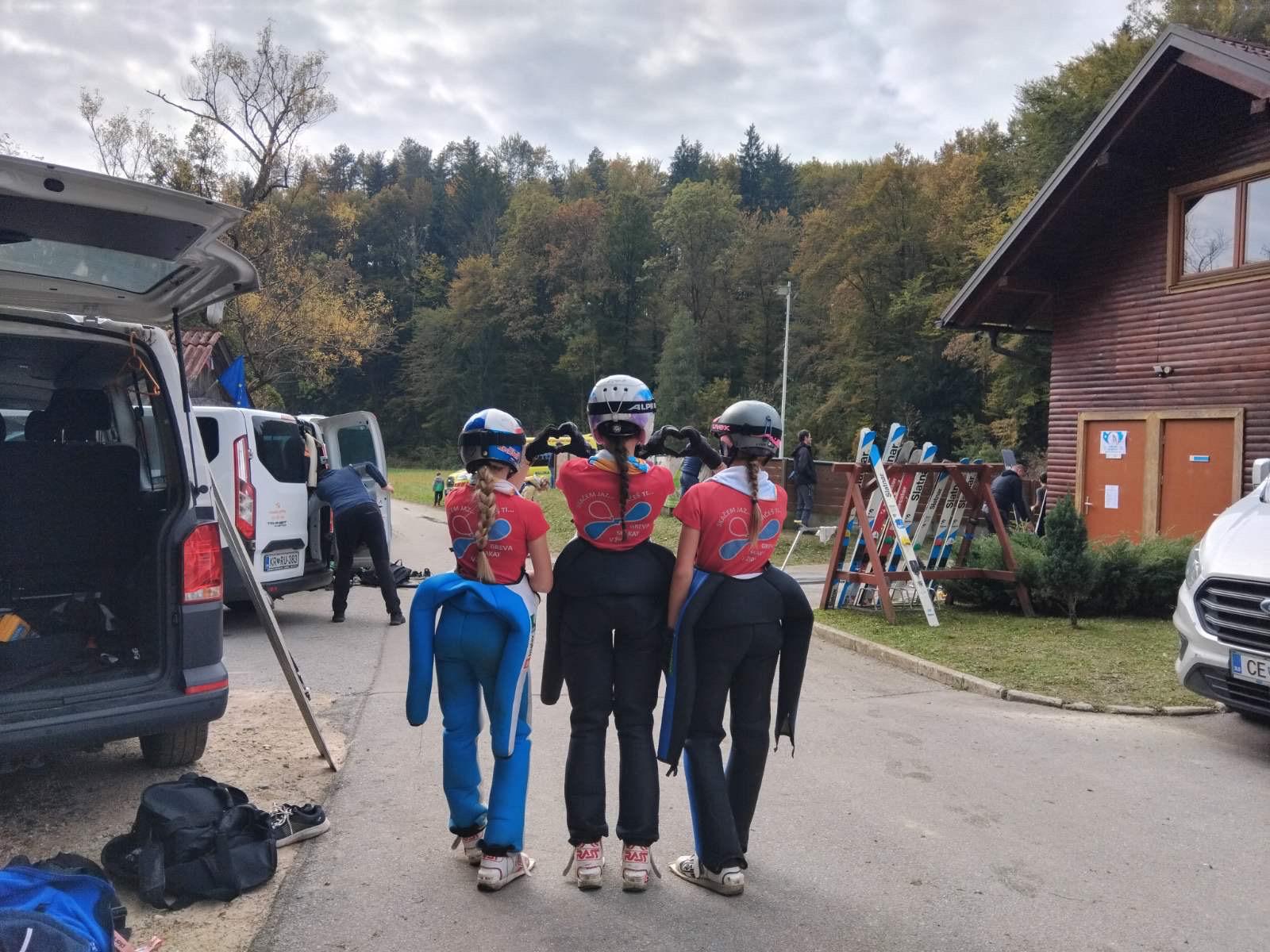 Ski jumping team